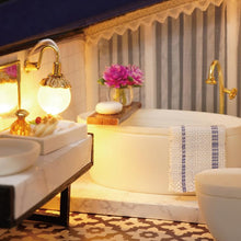 Load image into Gallery viewer, DIY Miniature House with Infinity Pool Set