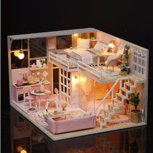 Load image into Gallery viewer, DIY Miniature Arianna's Loft Dollhouse