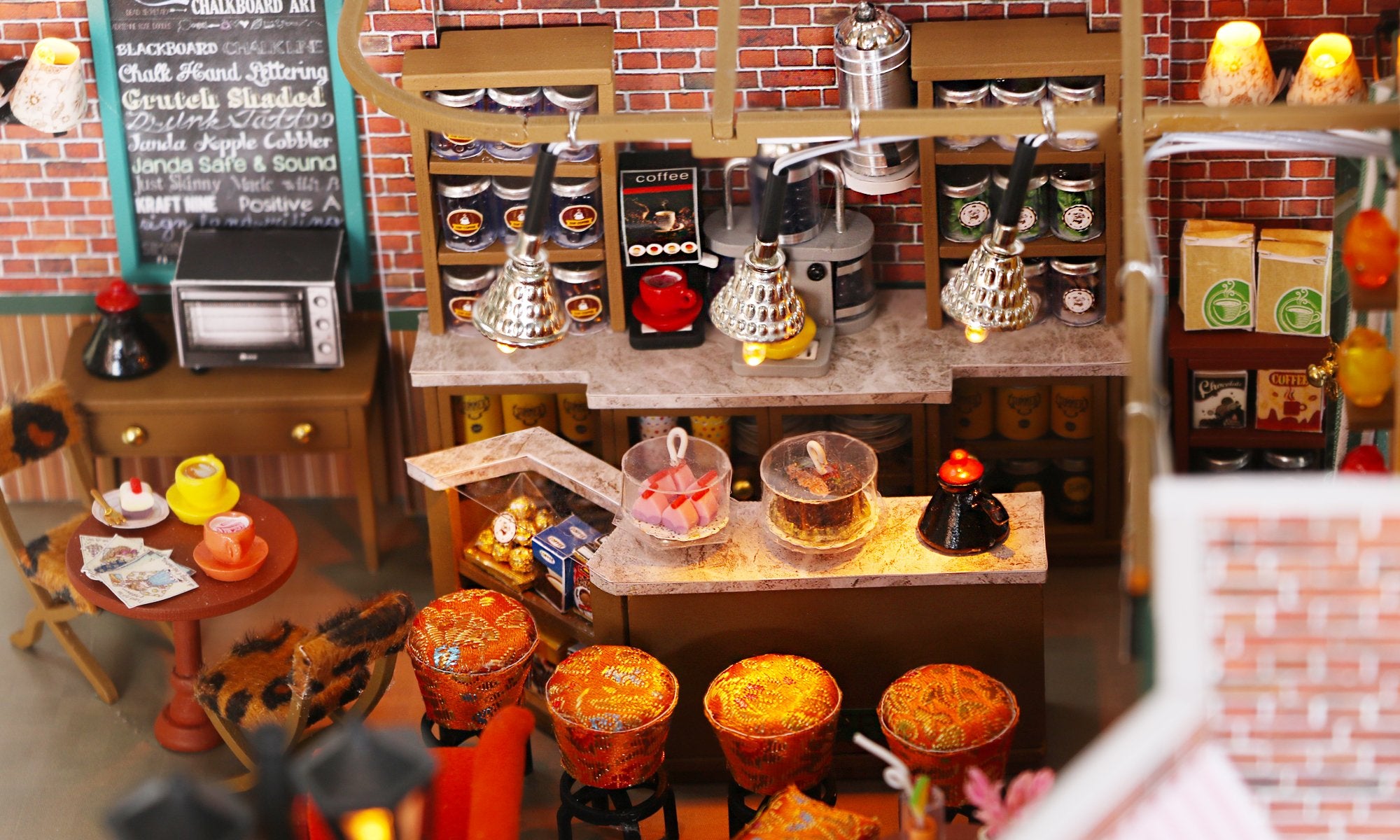 Lil' Haven DIY Miniature Central Perk – Lil' Haven Global